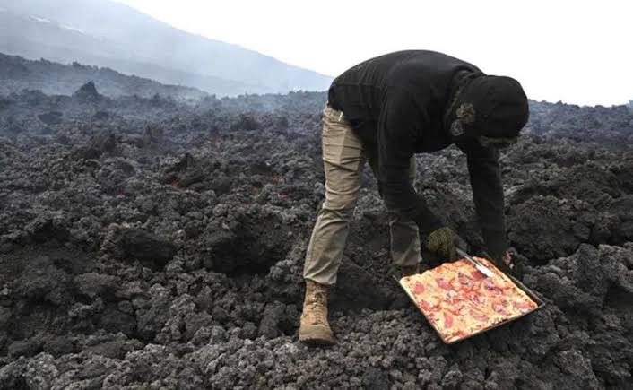 Sizzling Slices: Cooking Pizza Over Guatemala’s Active Volcano